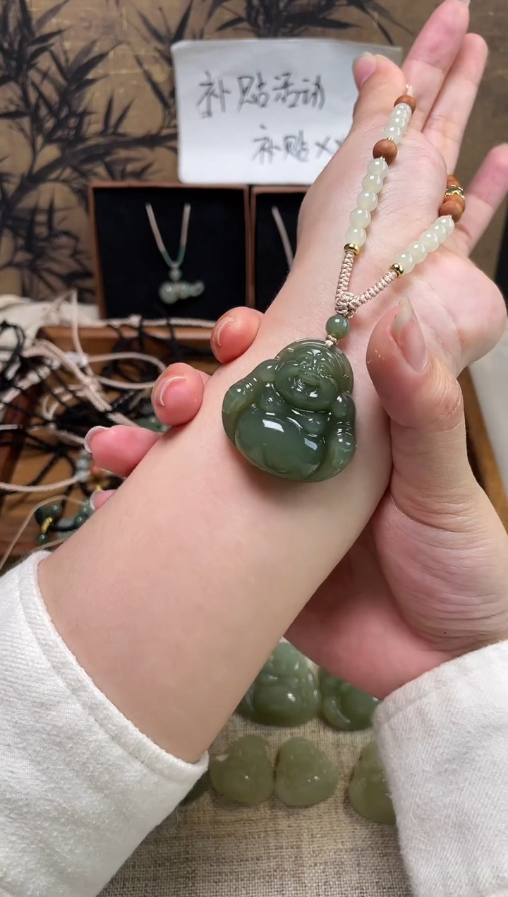 【闪购商品】和田玉颈饰未镶嵌35佛