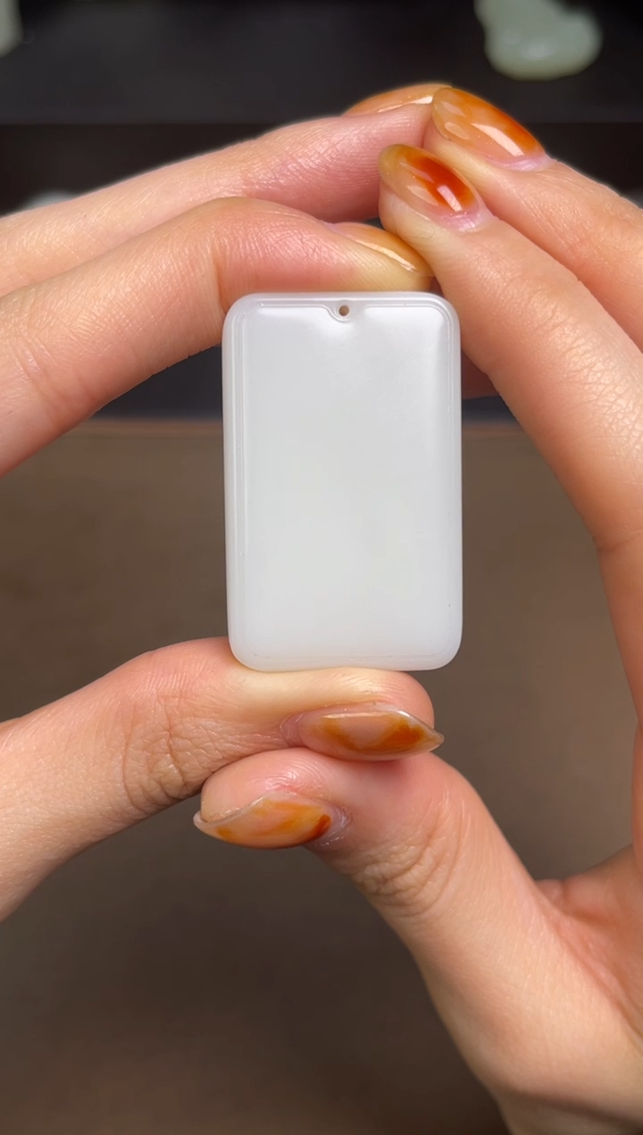 【闪购商品】和田玉颈饰未镶嵌64 带点