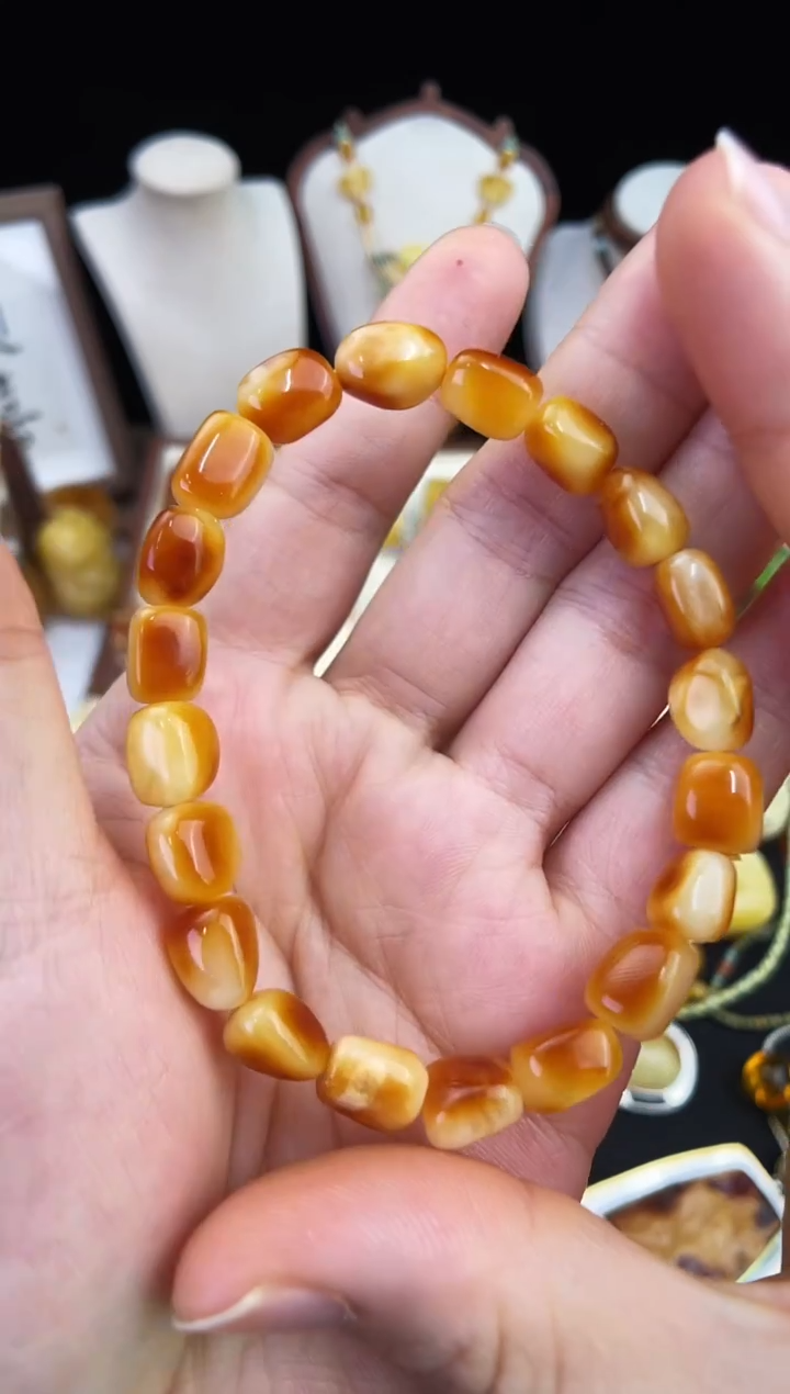 琥珀未镶嵌珠宝奇石柒月