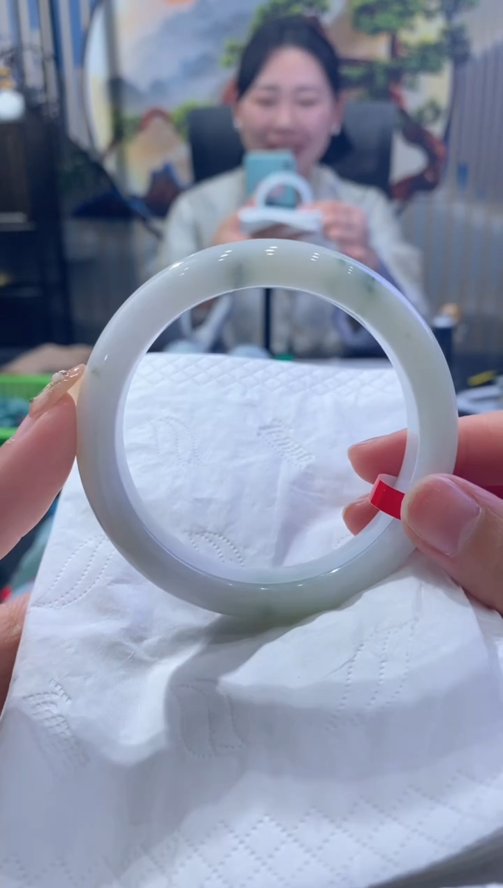 【闪购商品】翡翠手镯未镶嵌00008315