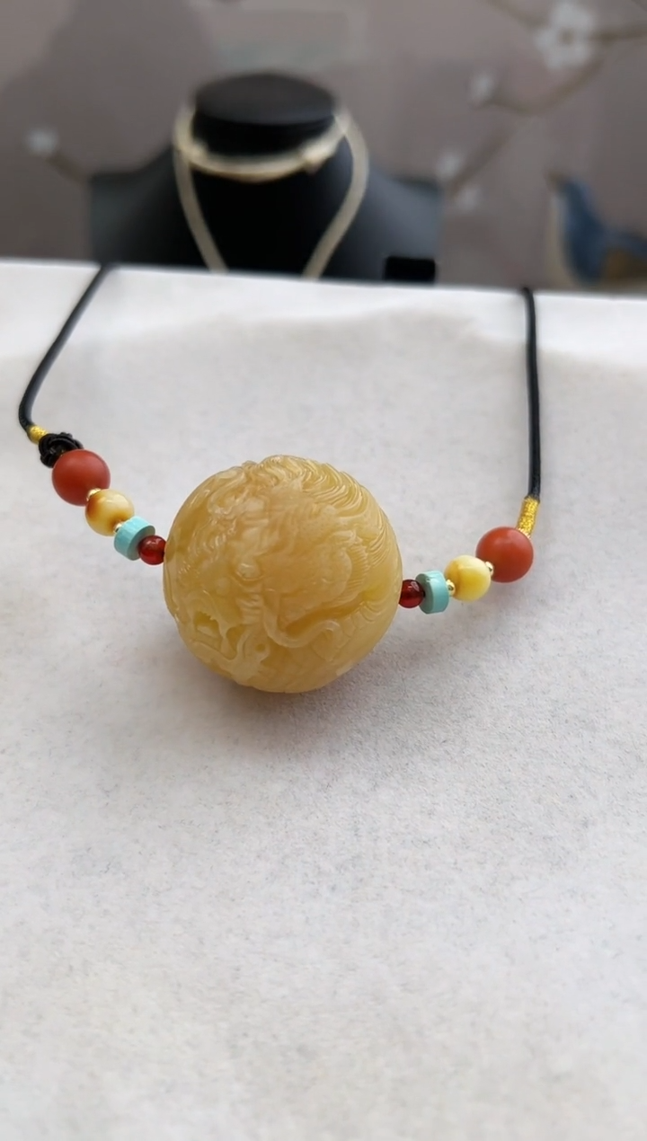 【闪购商品】琥珀裸石未镶嵌10205071-吊坠