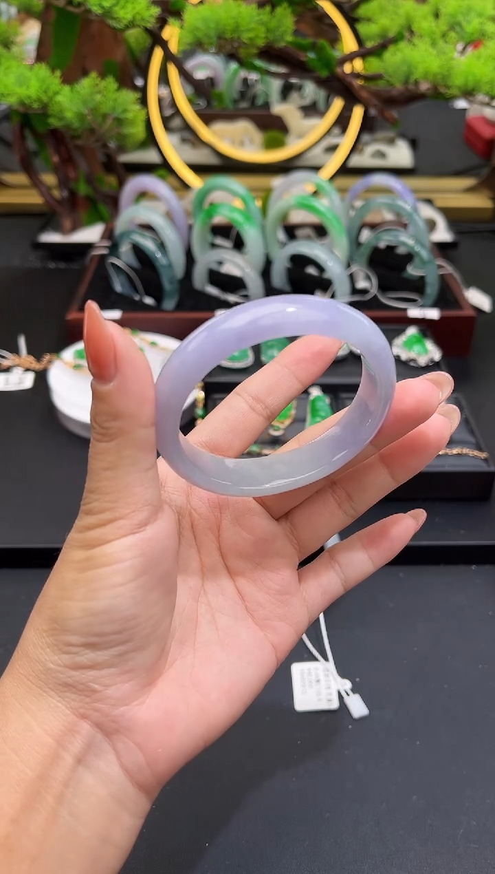 未镶嵌手镯翡翠手镯