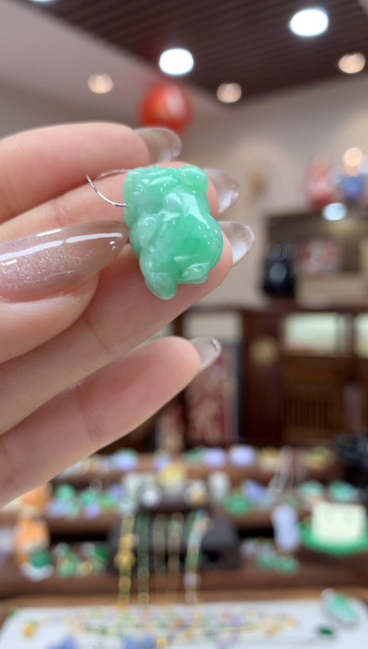 【闪购商品】翡翠吊坠(不含链)18K金镶嵌貔貅