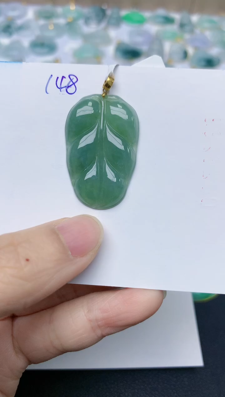 【闪购商品】翡翠颈饰18K金镶嵌天然翡翠A货    148