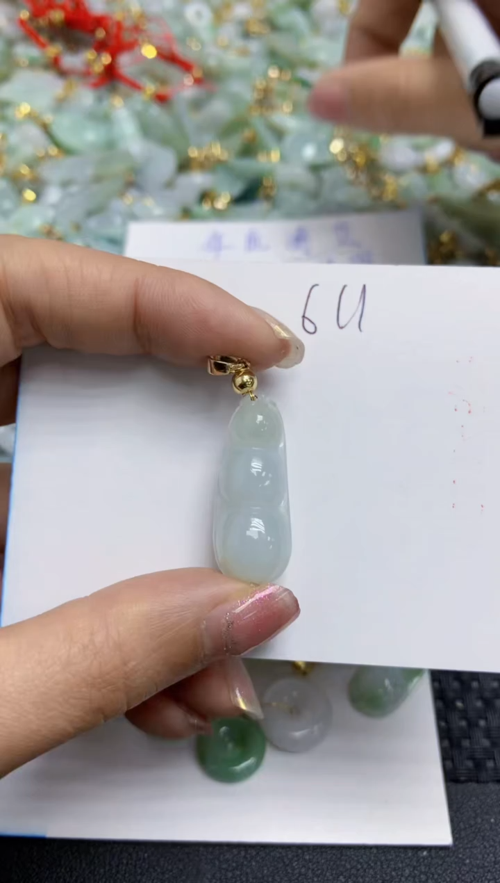 【闪购商品】翡翠颈饰合金天然翡翠A货