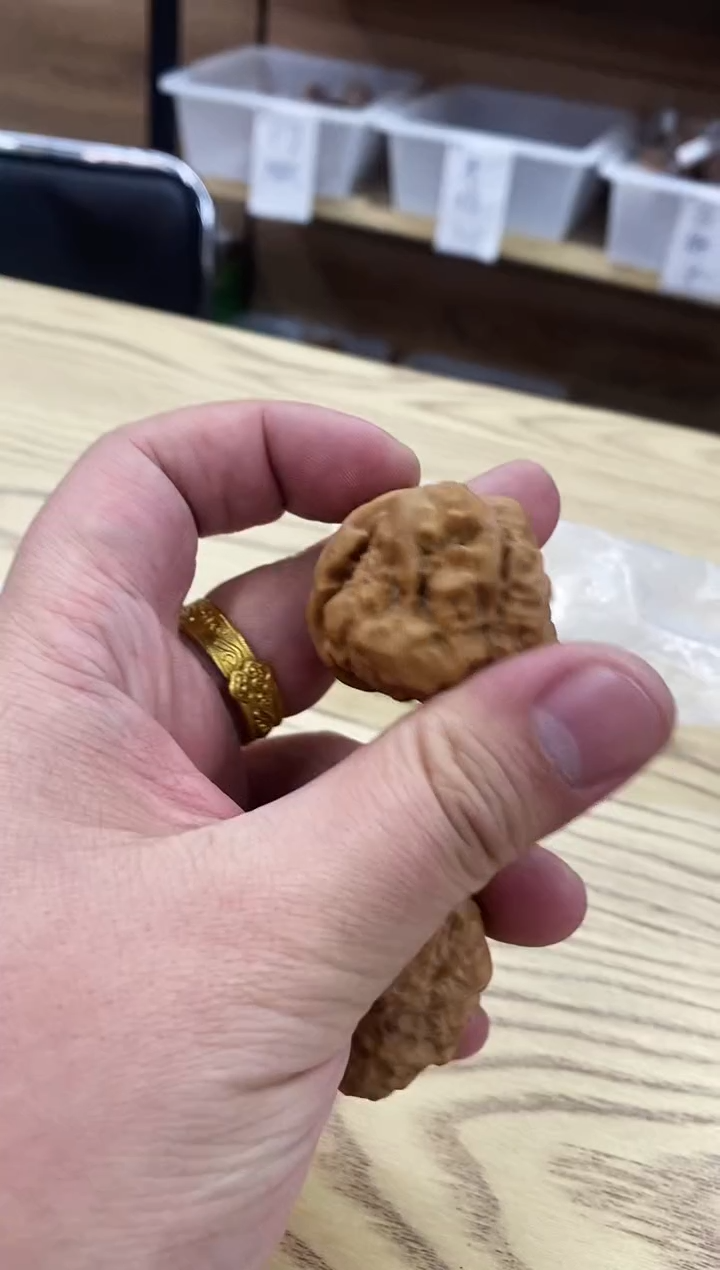 把件核桃【蛤蟆头】#43微修尖