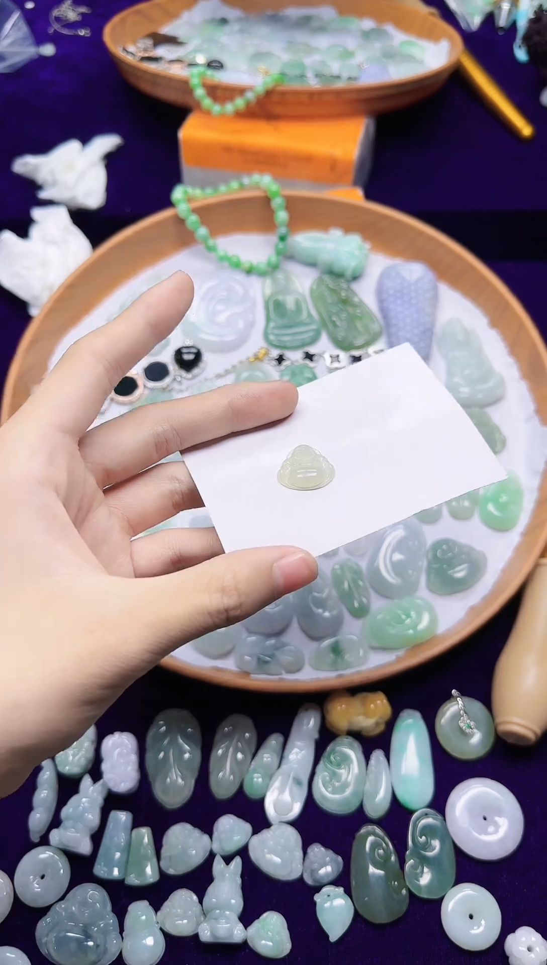 颈饰未镶嵌翡翠翡翠