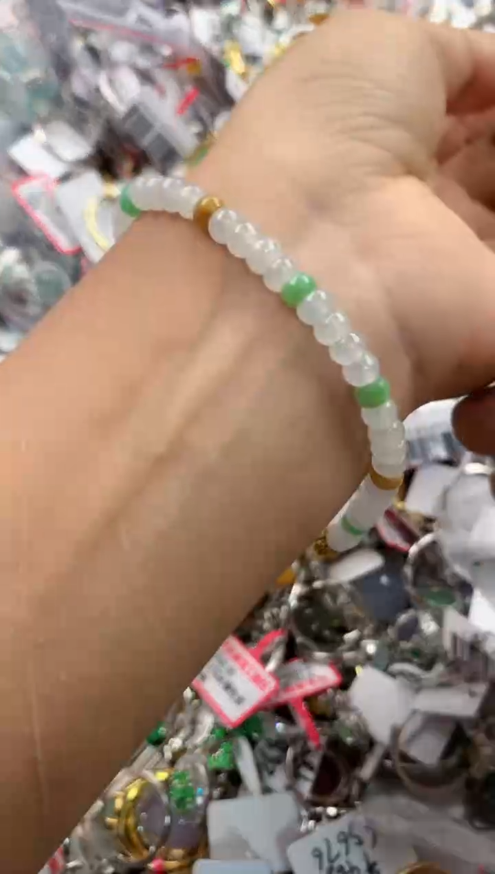 未镶嵌戒指翡翠444            8