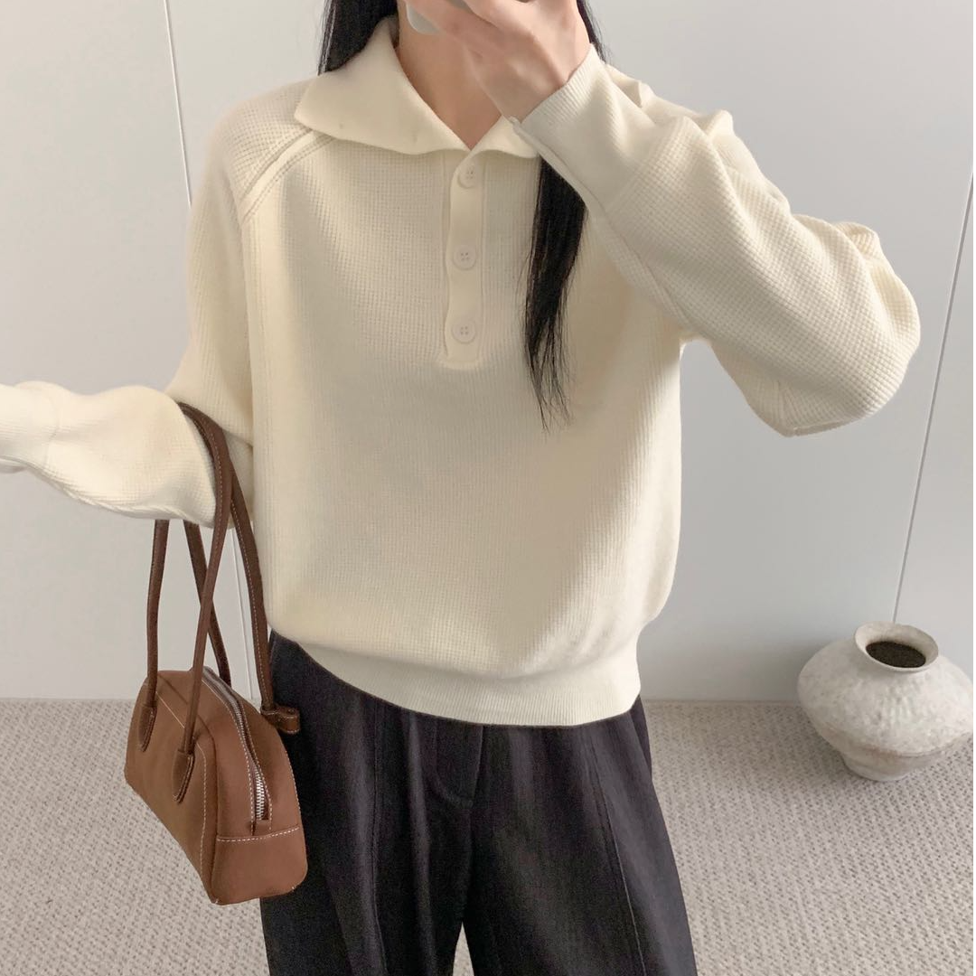 法式纽扣设计高领软糯针织衫女士欧洲站秋冬新款百搭打底衫上衣