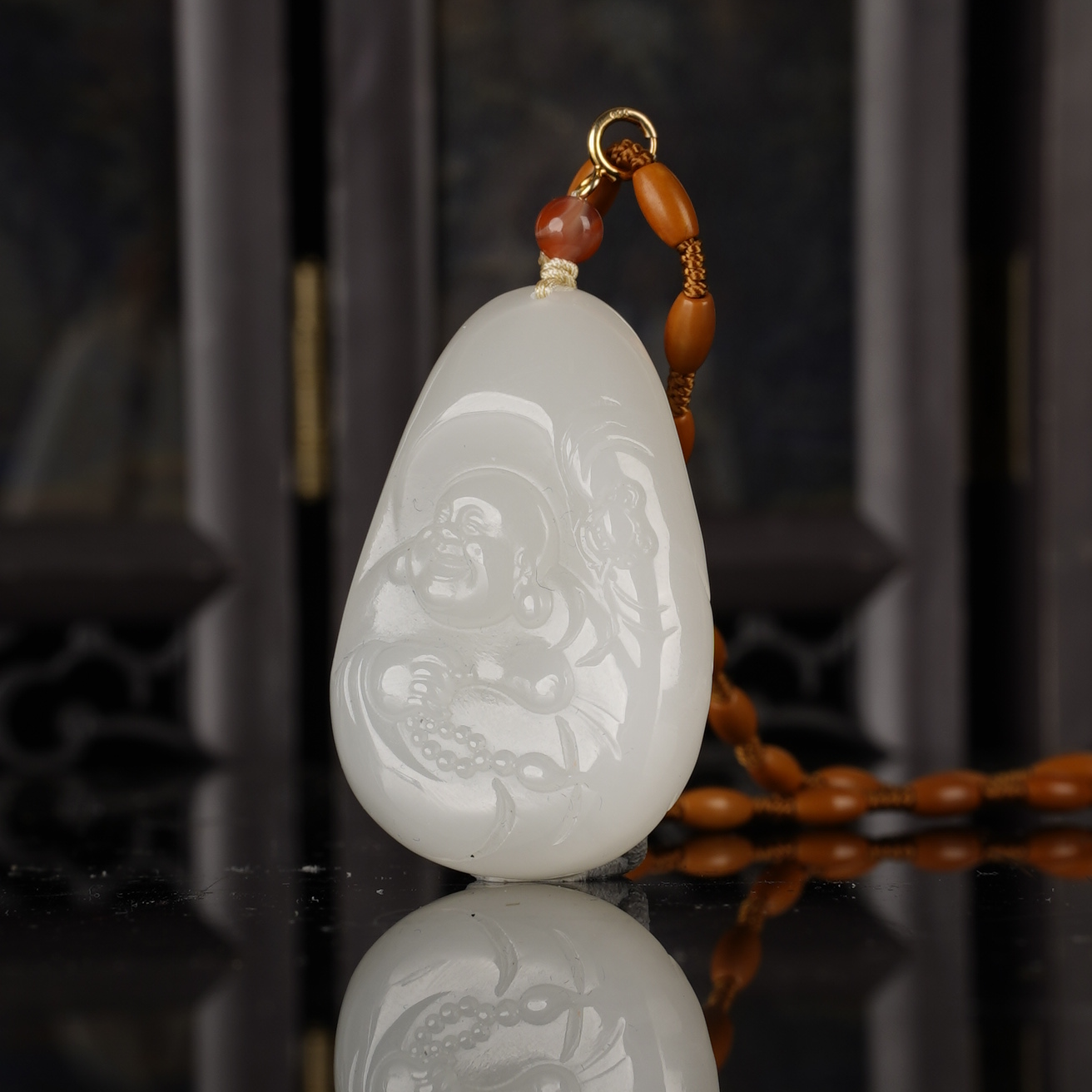 XC11147二十世纪和田玉弥勒挂坠