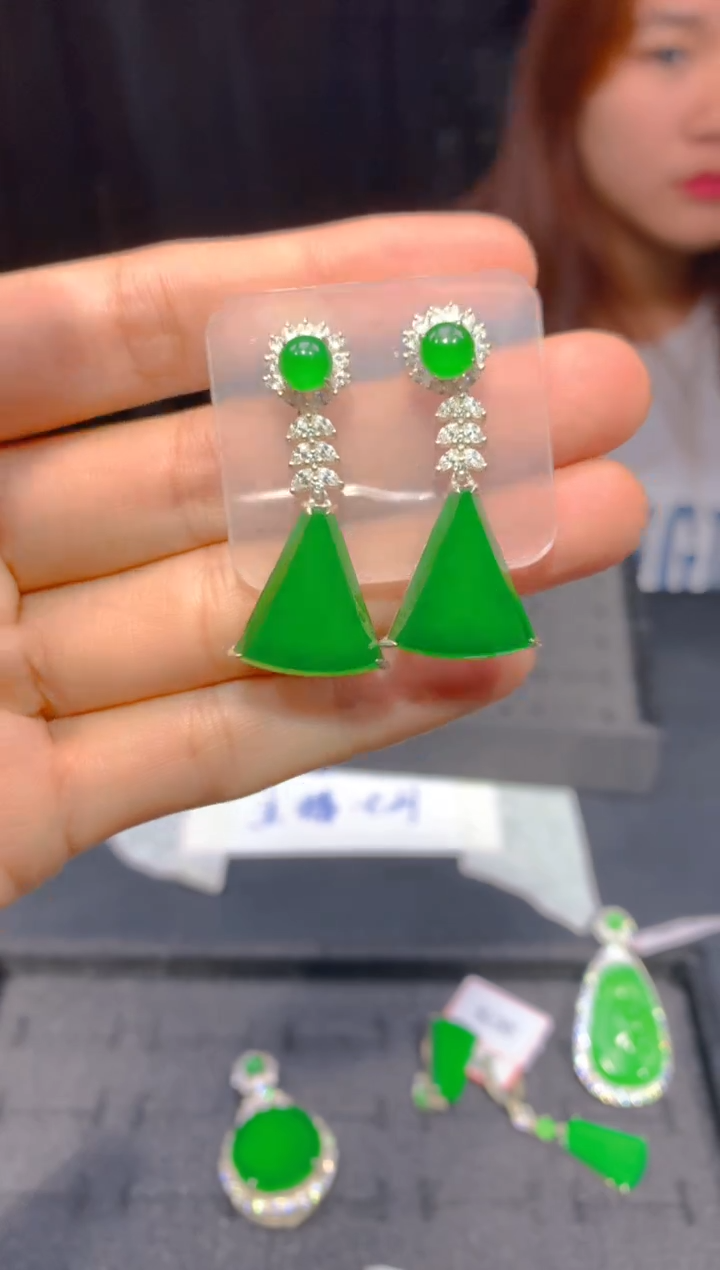 【闪购商品】定制翡翠未镶嵌149多样性发货（发其一）