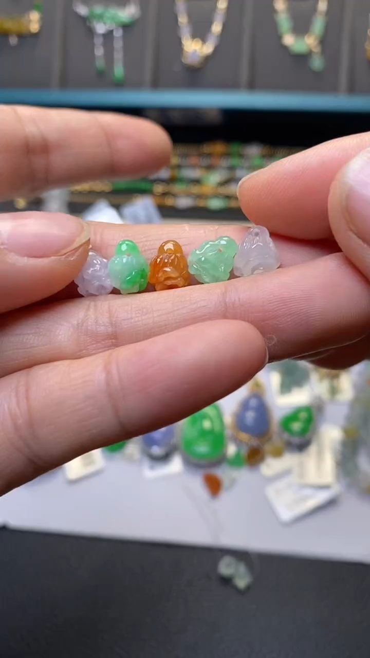 颈饰未镶嵌翡翠39828