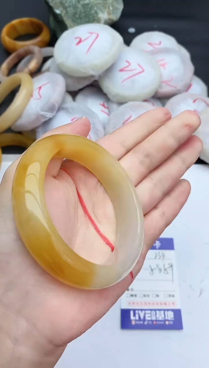 未镶嵌手镯石英质玉234+58/59