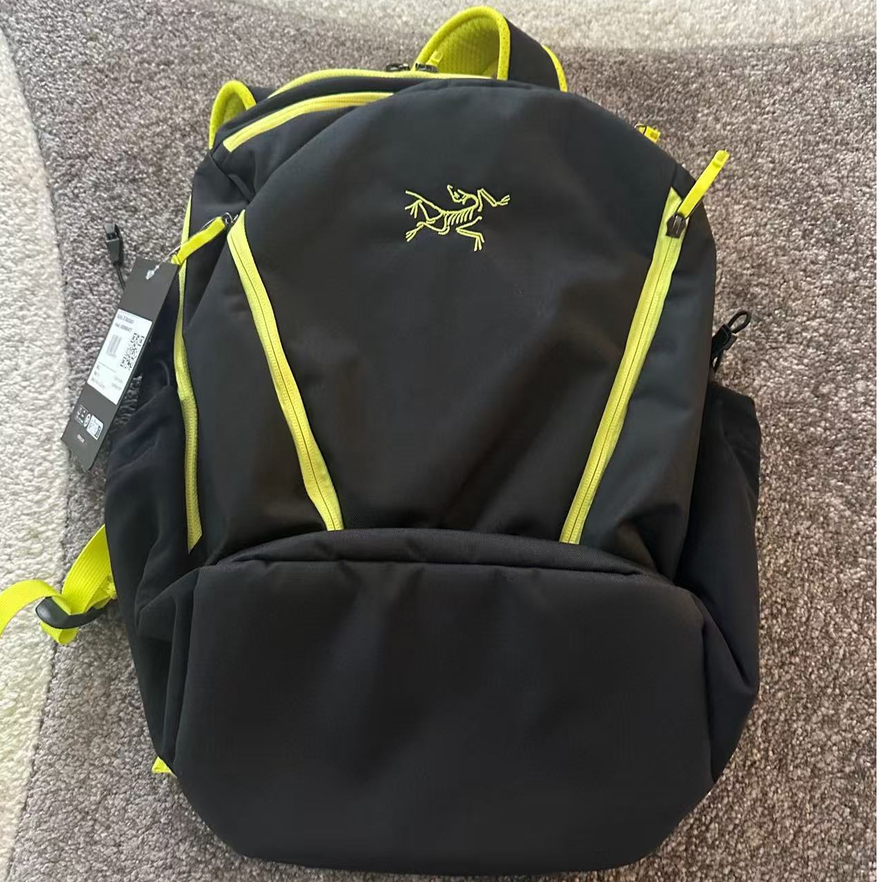 ARC'TERYX/始祖鸟黑色双肩包 Mantis 26 Rucksack