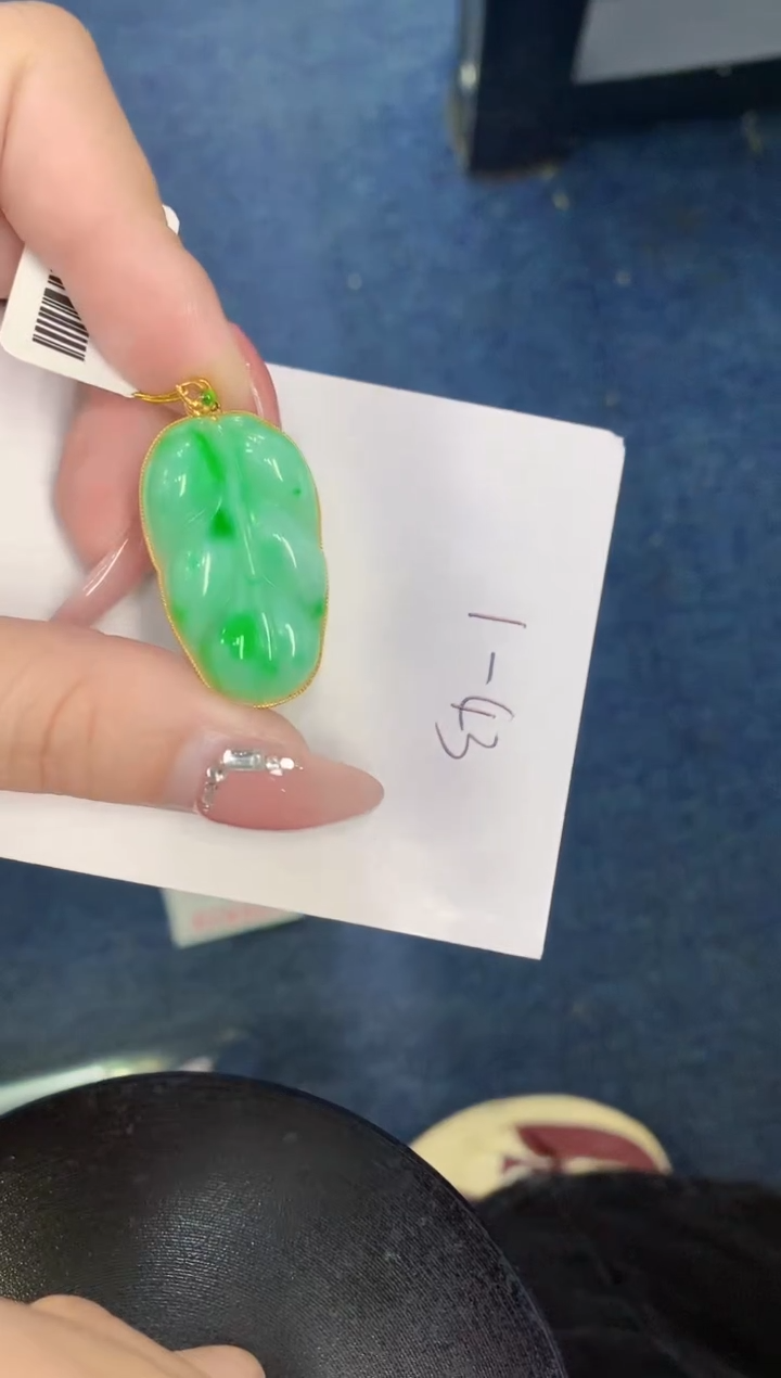 【闪购商品】翡翠颈饰18K金镶嵌000000000