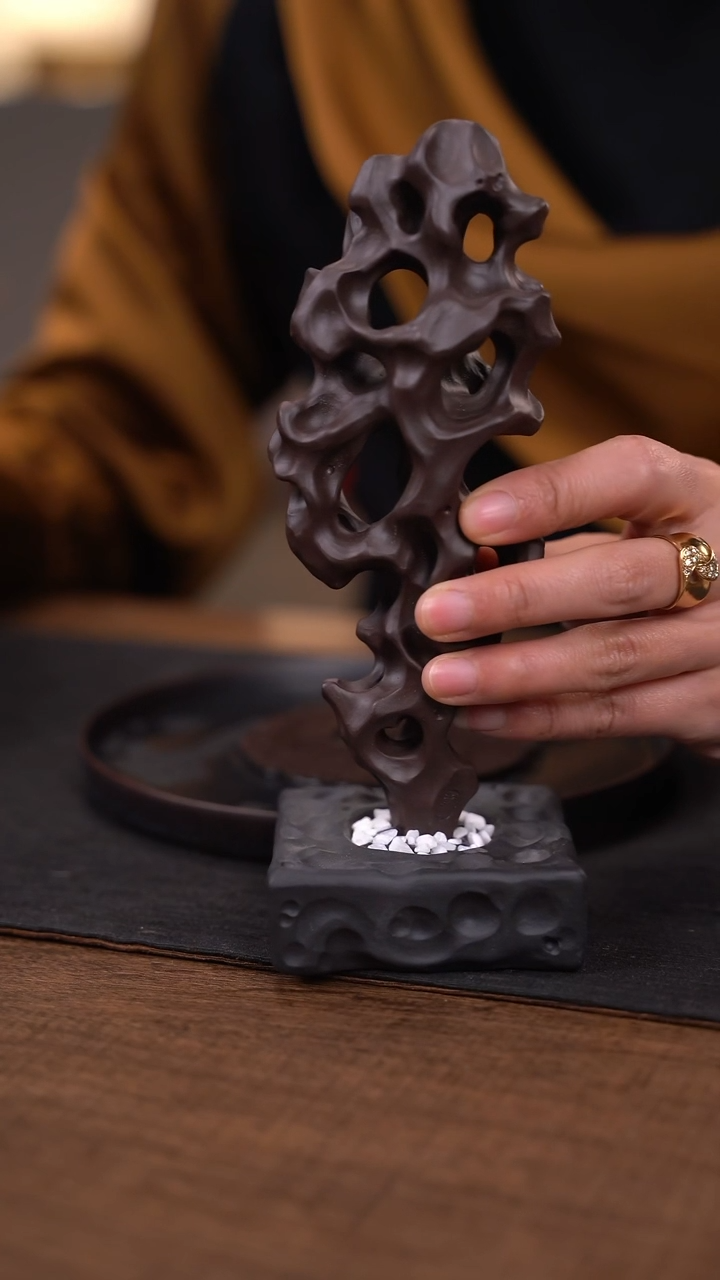 【闪购商品】紫砂茶杯太湖石  摆件