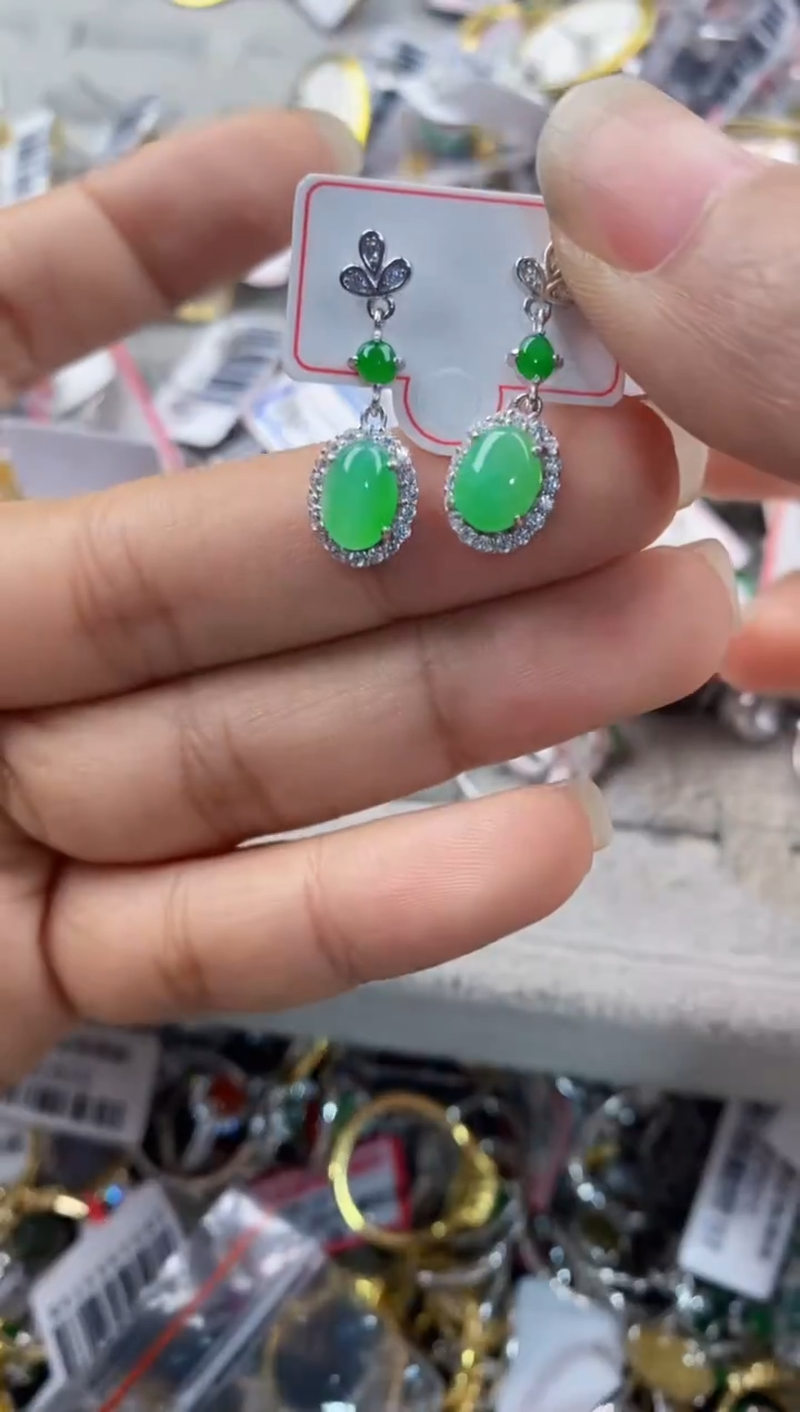 银S925镶嵌戒指翡翠333               5