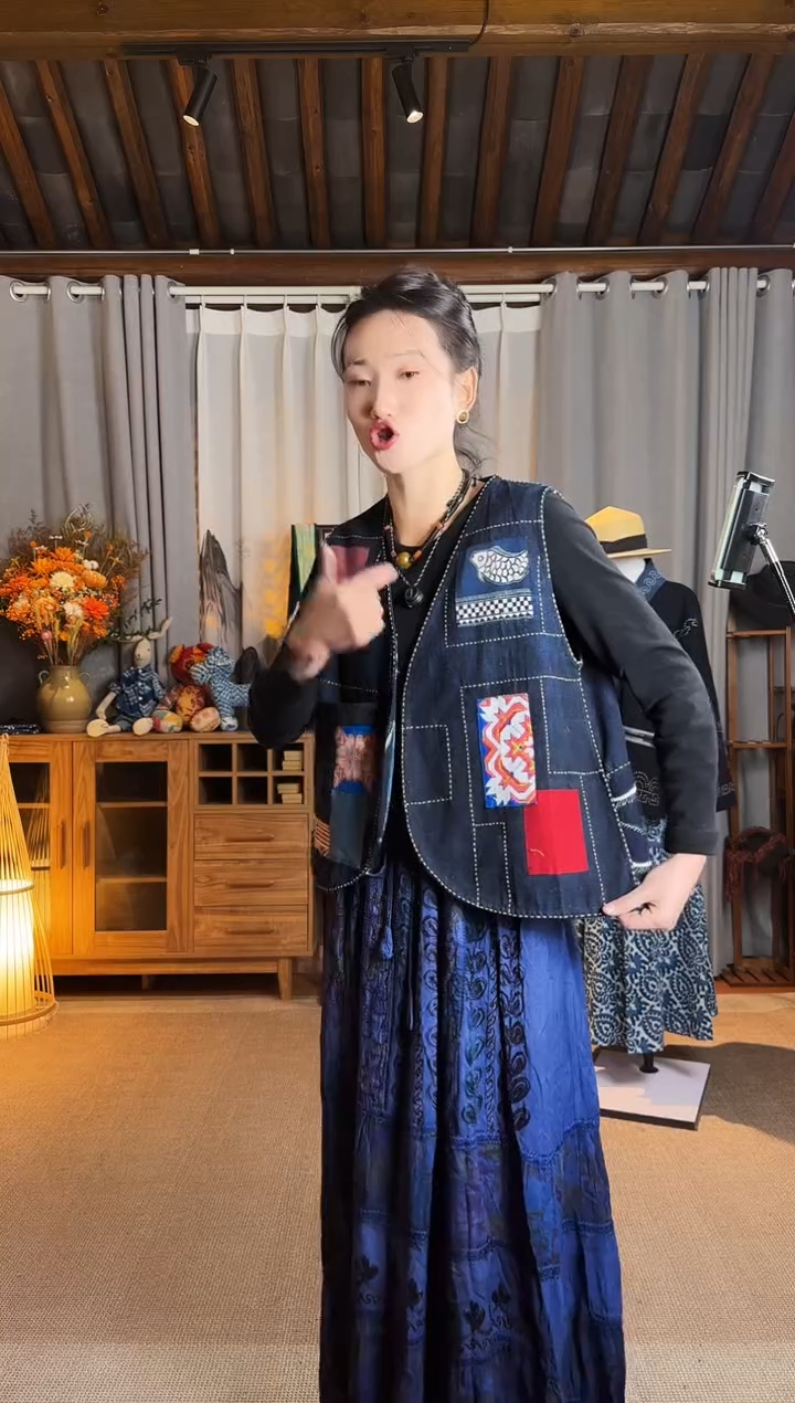 【闪购商品】设计师款老绣马甲