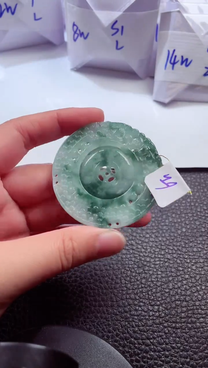 颈饰未镶嵌翡翠00008851