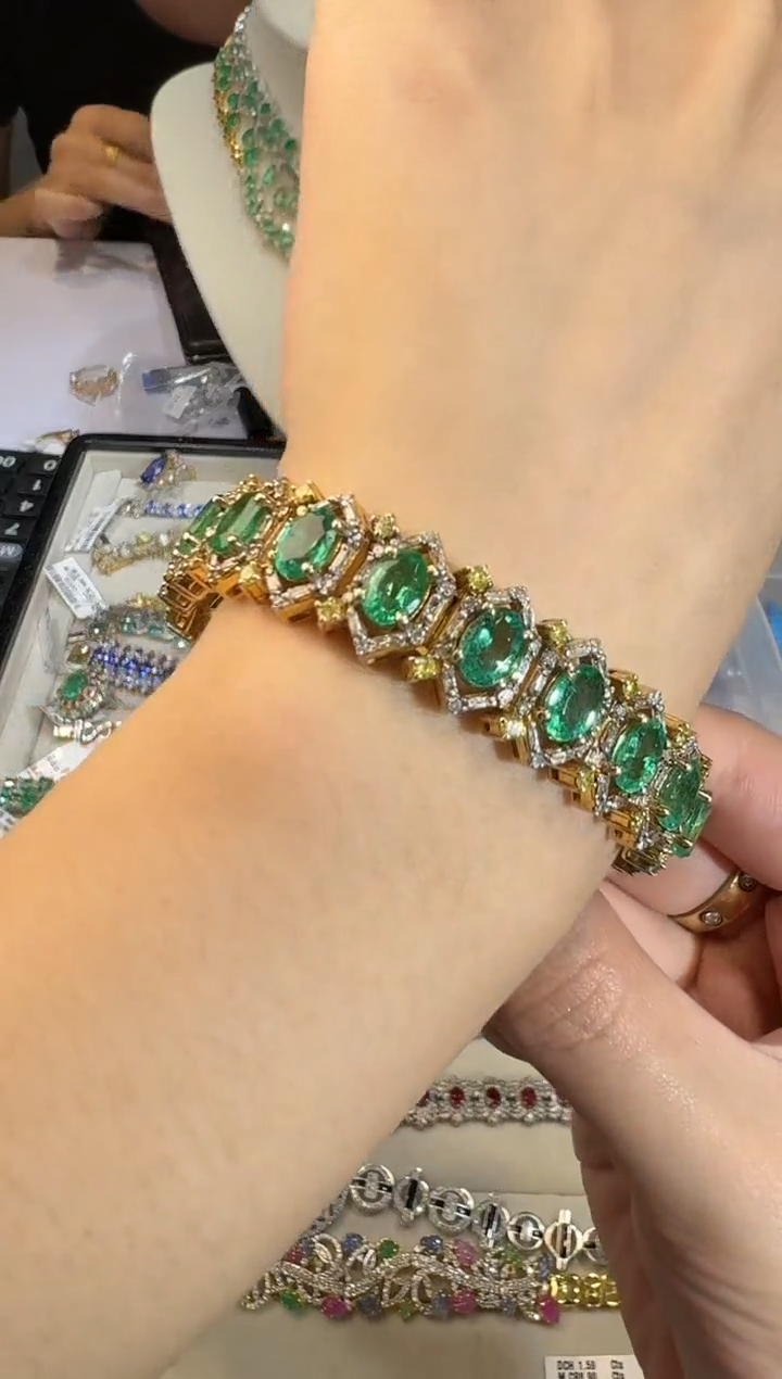 【闪购商品】定制祖母绿手链未镶嵌手链