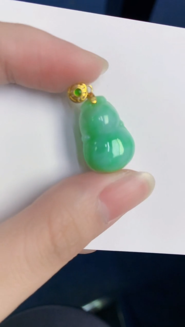 颈饰未镶嵌翡翠天然翡翠缅甸A货