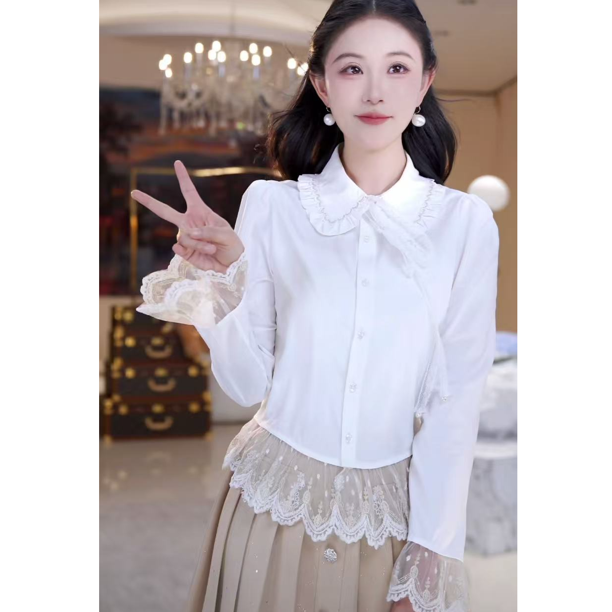 时尚百搭蕾丝花边衬衫815083+815145