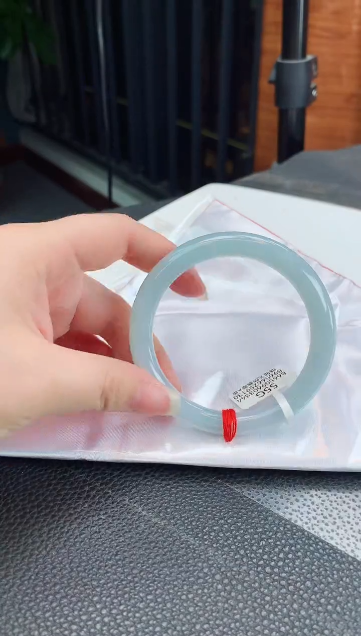 【闪购商品】翡翠手镯未镶嵌缅甸天然翡翠A货手镯