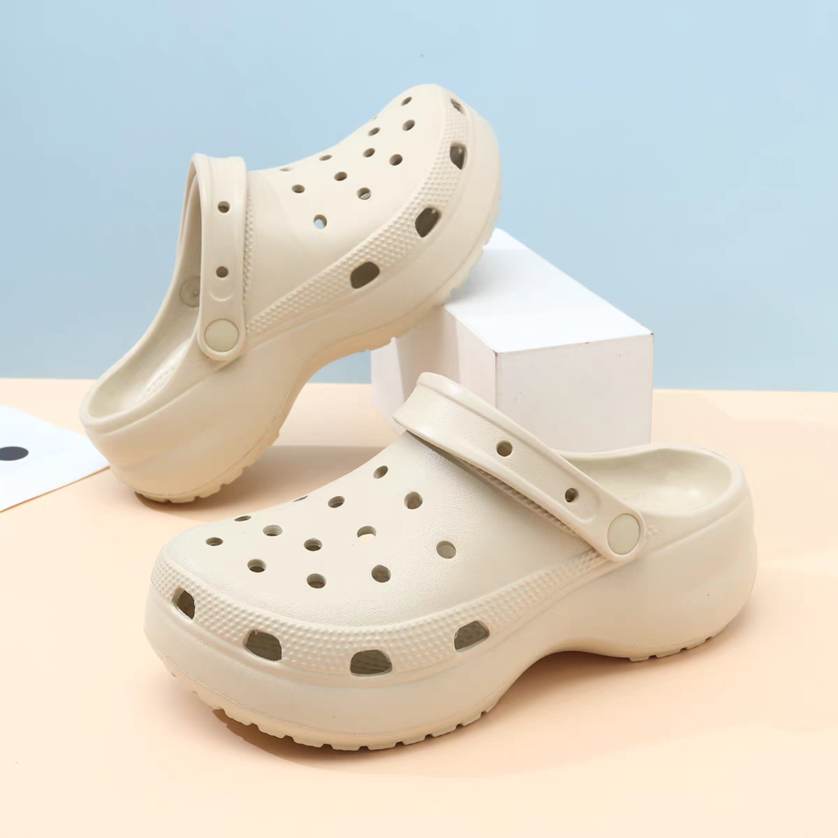 【云朵】增高4.1时尚女白色洞洞鞋包头低帮休闲青年舒适后空厚底 