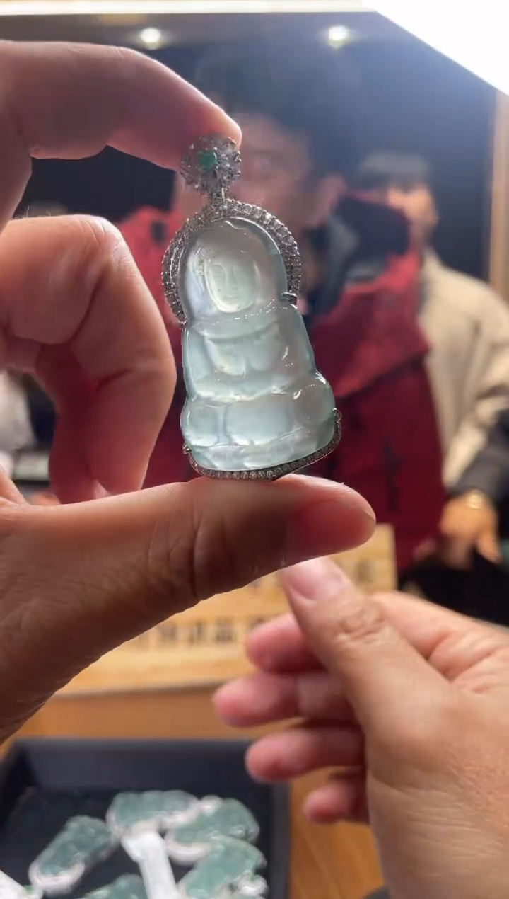 【闪购商品】定制翡翠未镶嵌    0728