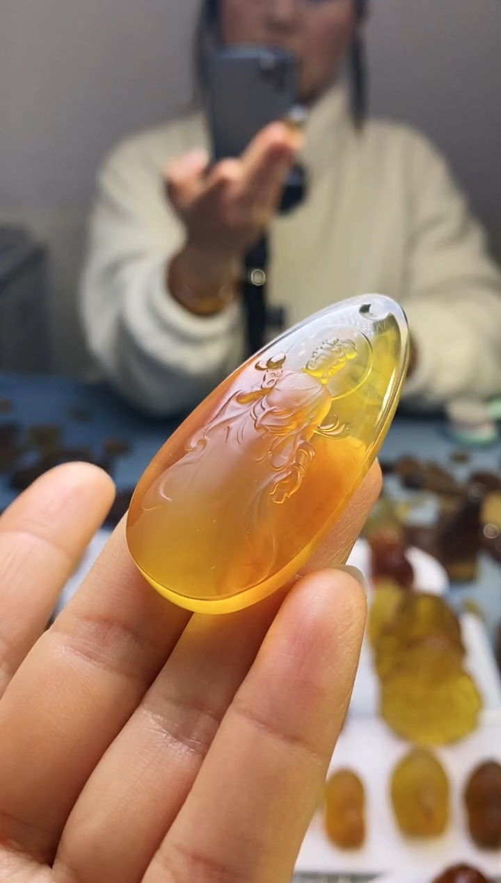 【闪购商品】琥珀颈饰未镶嵌HP97-32（观音）