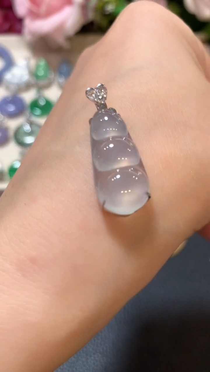 吊坠(不含链)18K金镶嵌翡翠z41 