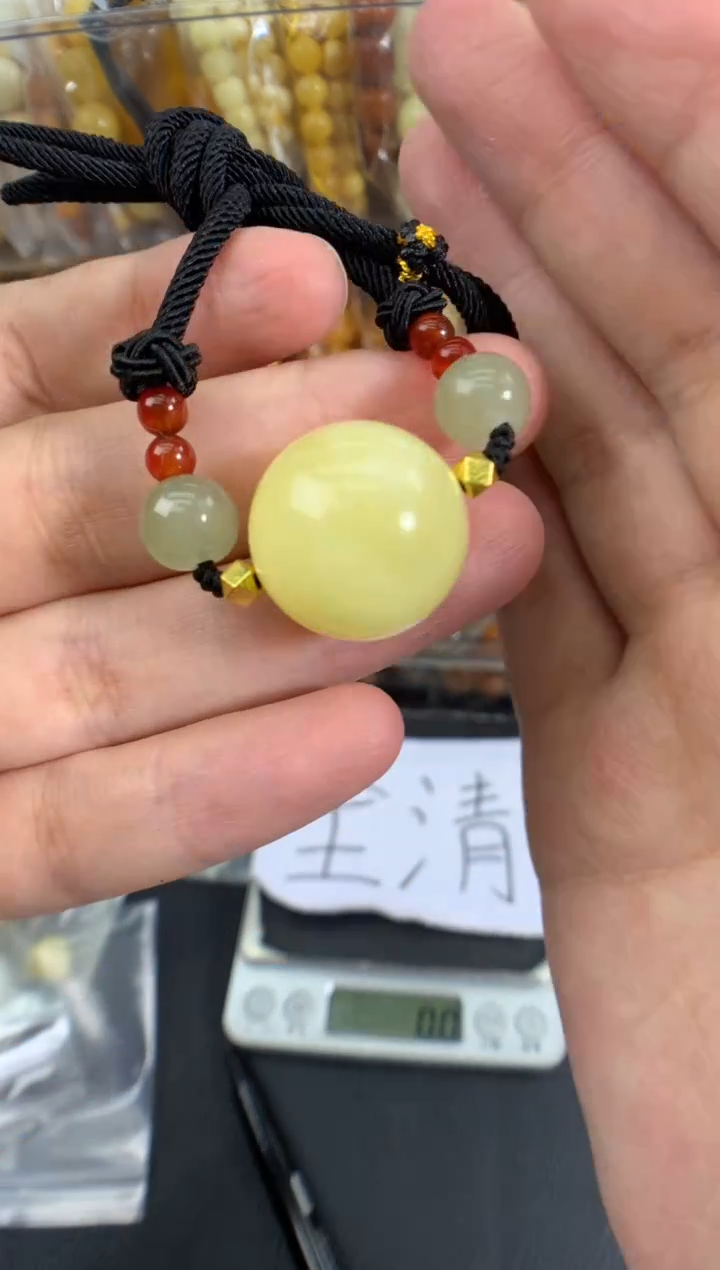 蜜蜡未镶嵌珠宝奇石1