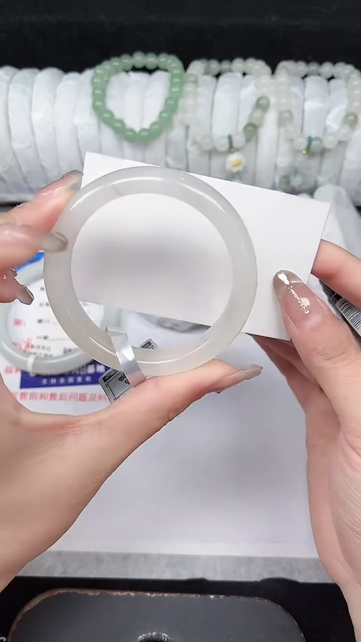 未镶嵌手镯石英质玉306-53/54