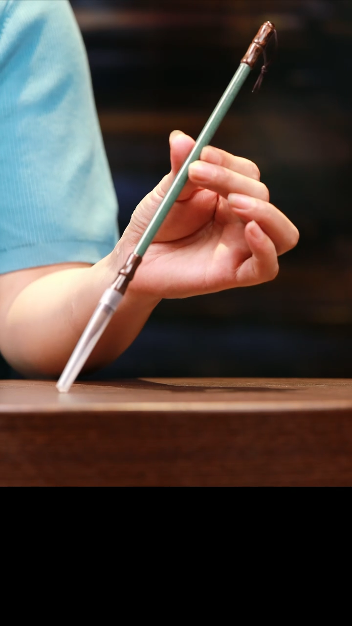 翡翠摆件未镶嵌翡翠毛笔