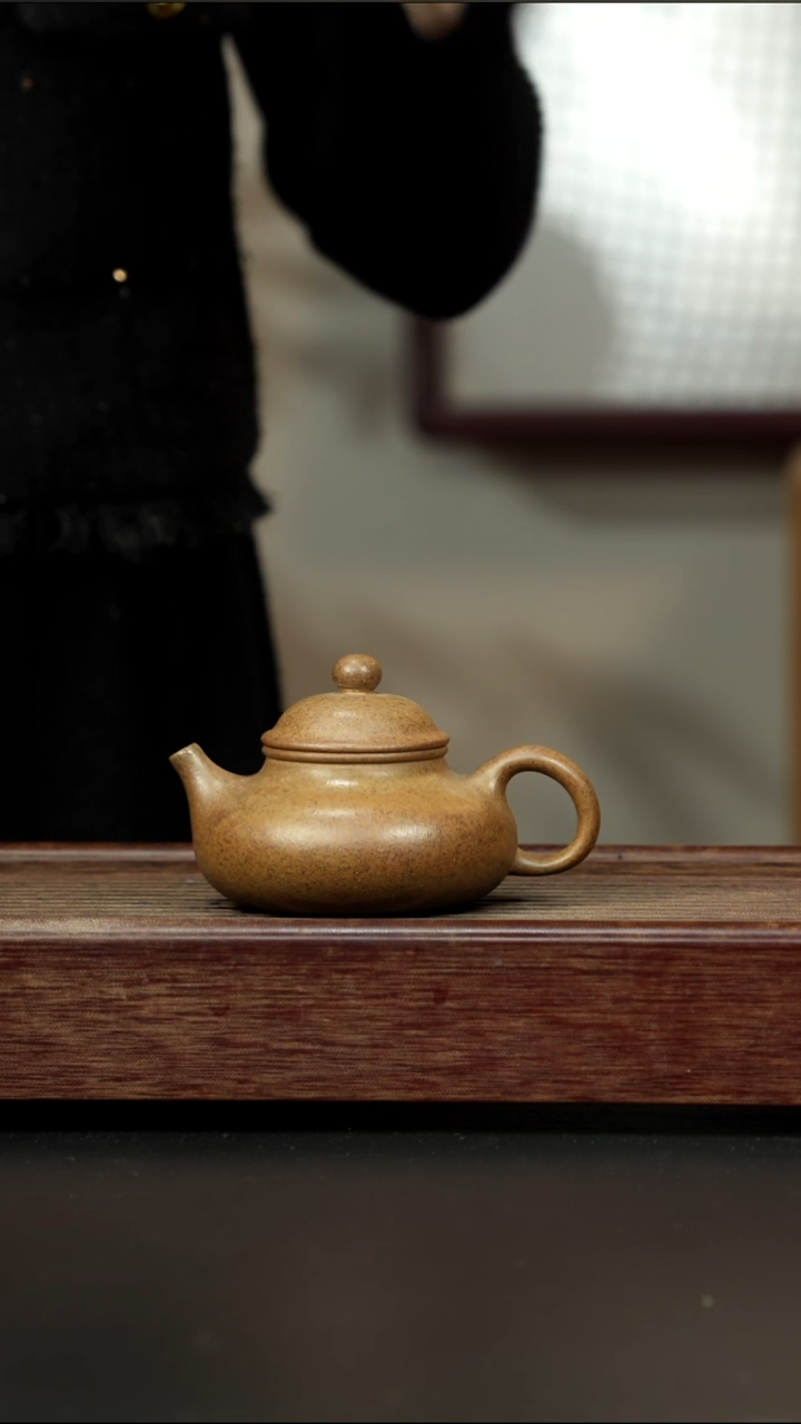 茶壶紫砂黄金段柴烧 容天