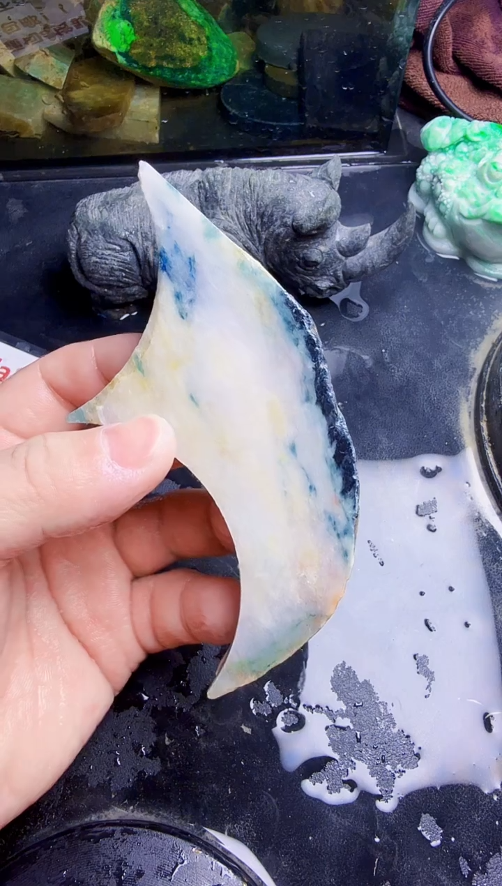 未镶嵌挂件翡翠《****》天然翡翠298