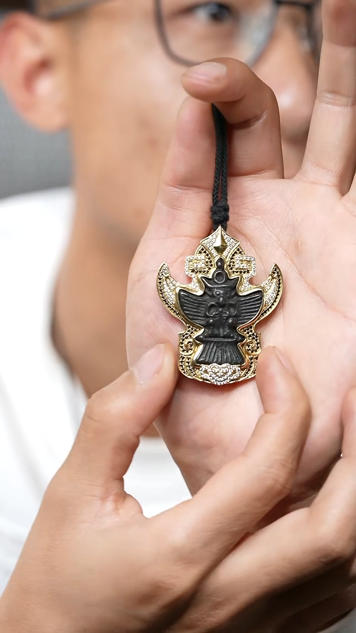 【闪购商品】大鹏鸟（多样性发货，发其一）