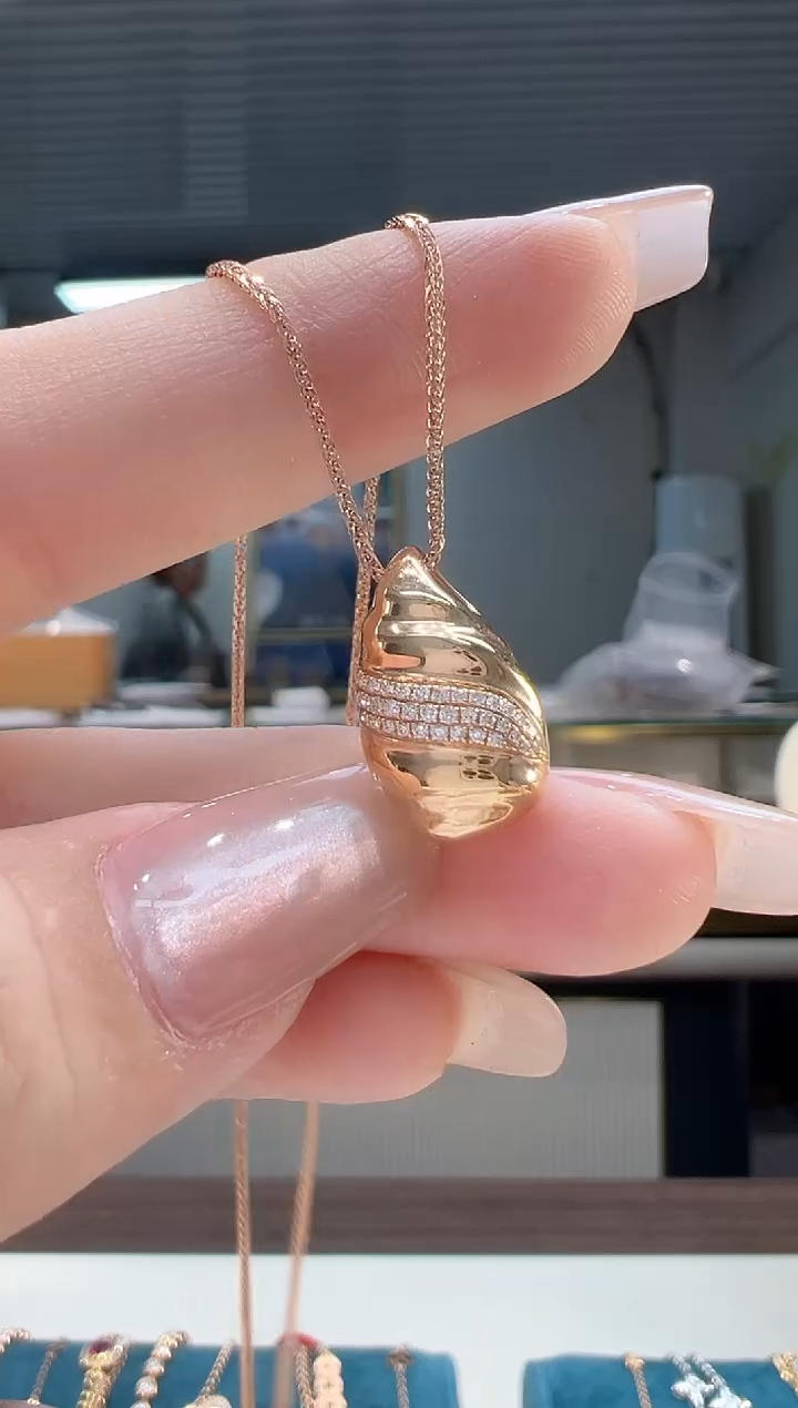 【闪购商品】钻石吊坠(不含链)18K金镶嵌满钻水滴吊坠K红