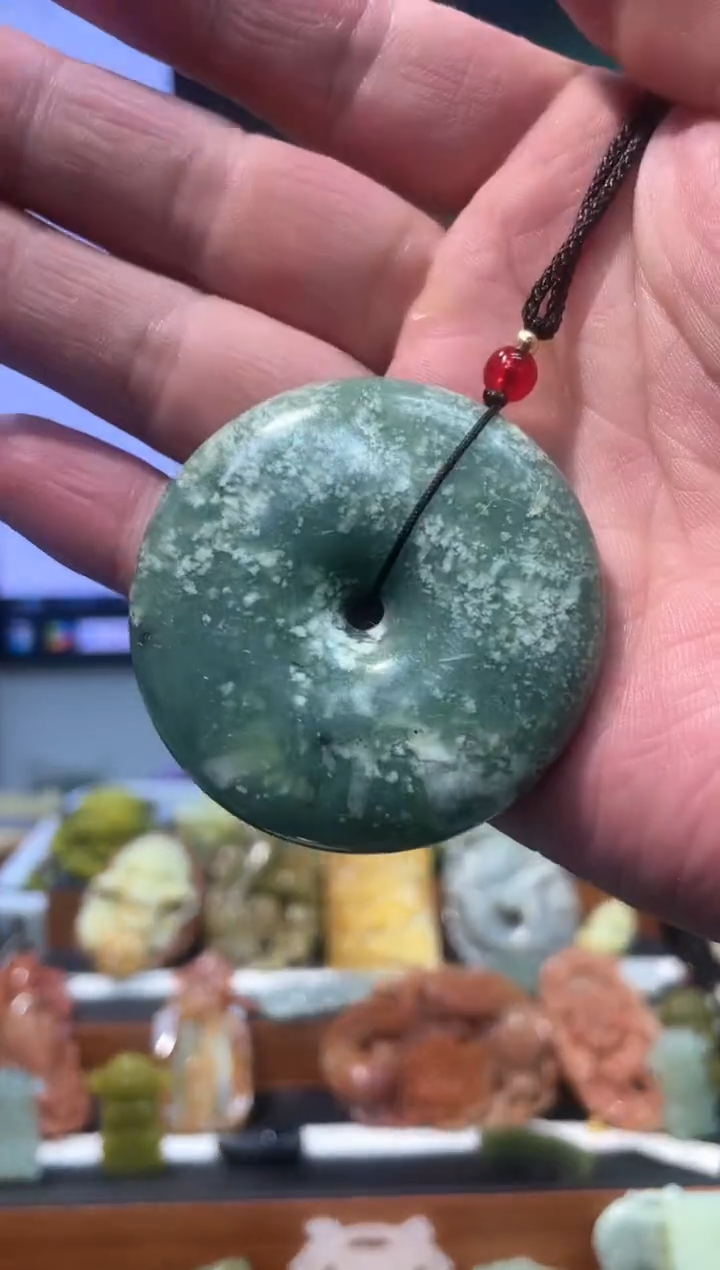 【闪购商品】岫玉吊坠未镶嵌·