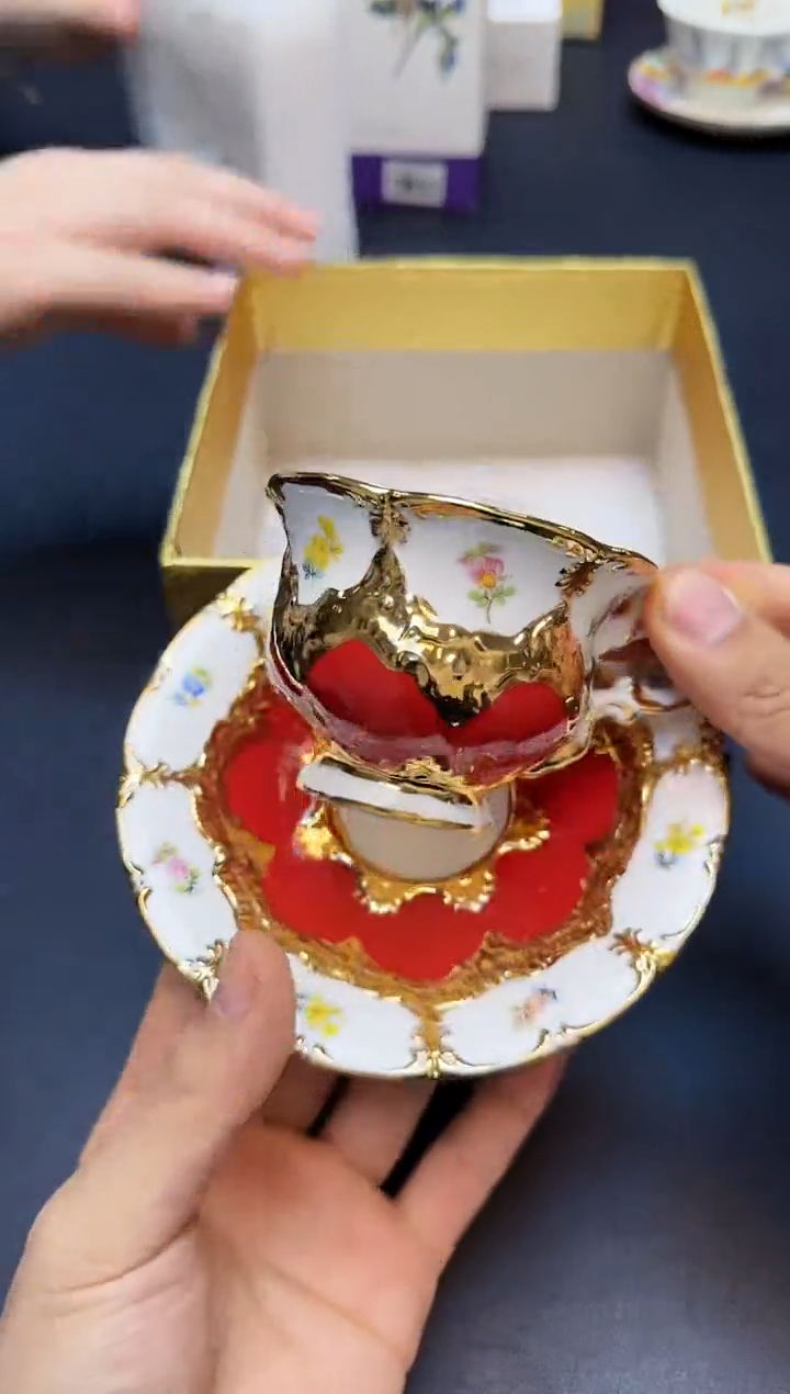 【闪购商品】杯全新正品一件不留@@H1712