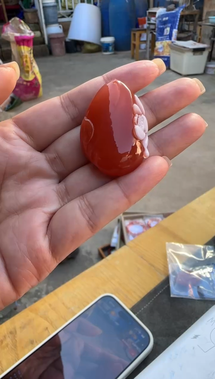 未镶嵌配饰南红玛瑙原矿无优化花牌2号w