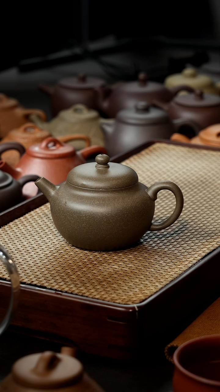 【闪购商品】紫砂茶壶松华青段玄玉150cc