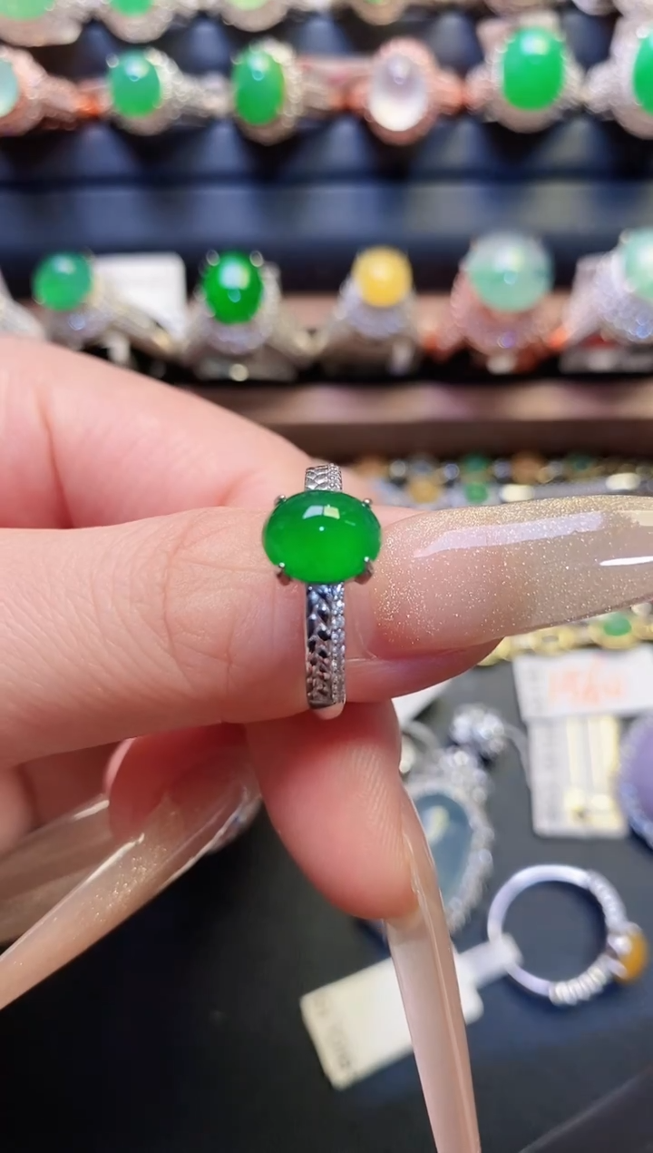 银S925镶嵌戒指翡翠天然