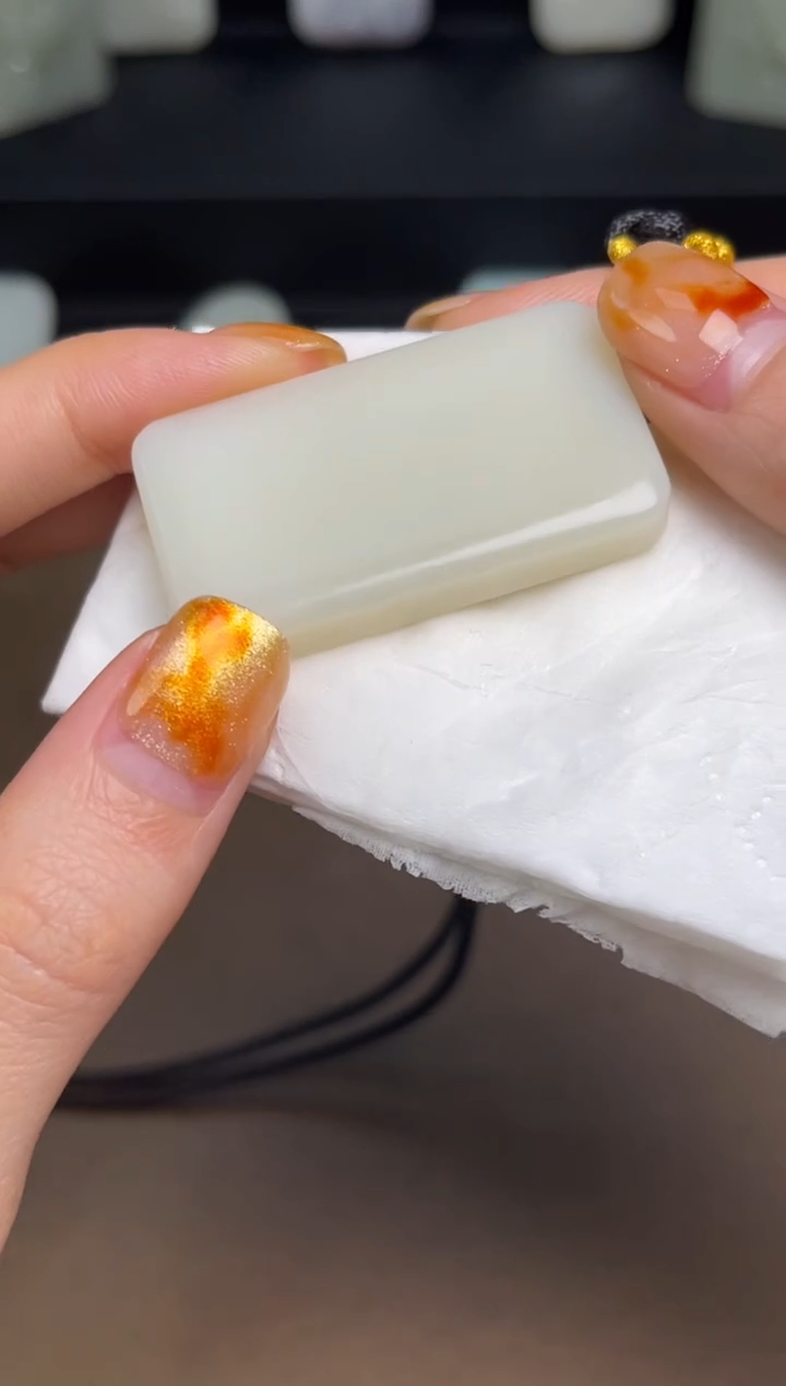 【闪购商品】和田玉颈饰未镶嵌37