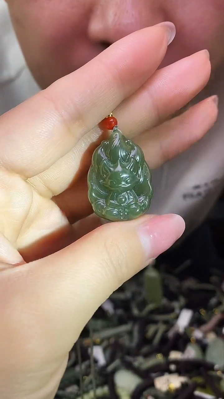 颈饰未镶嵌和田玉多样性发货，拍一发一