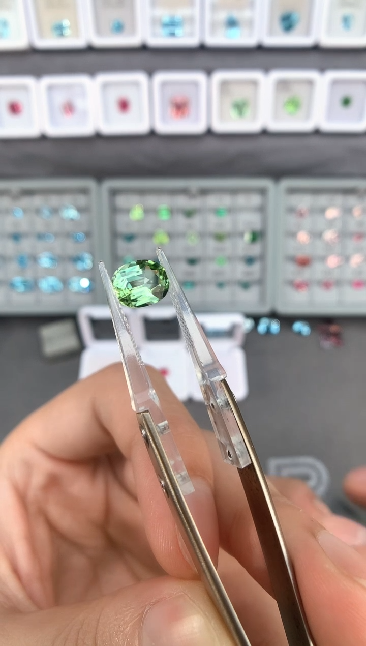 【闪购商品】定制碧玺裸石未镶嵌2.42ct