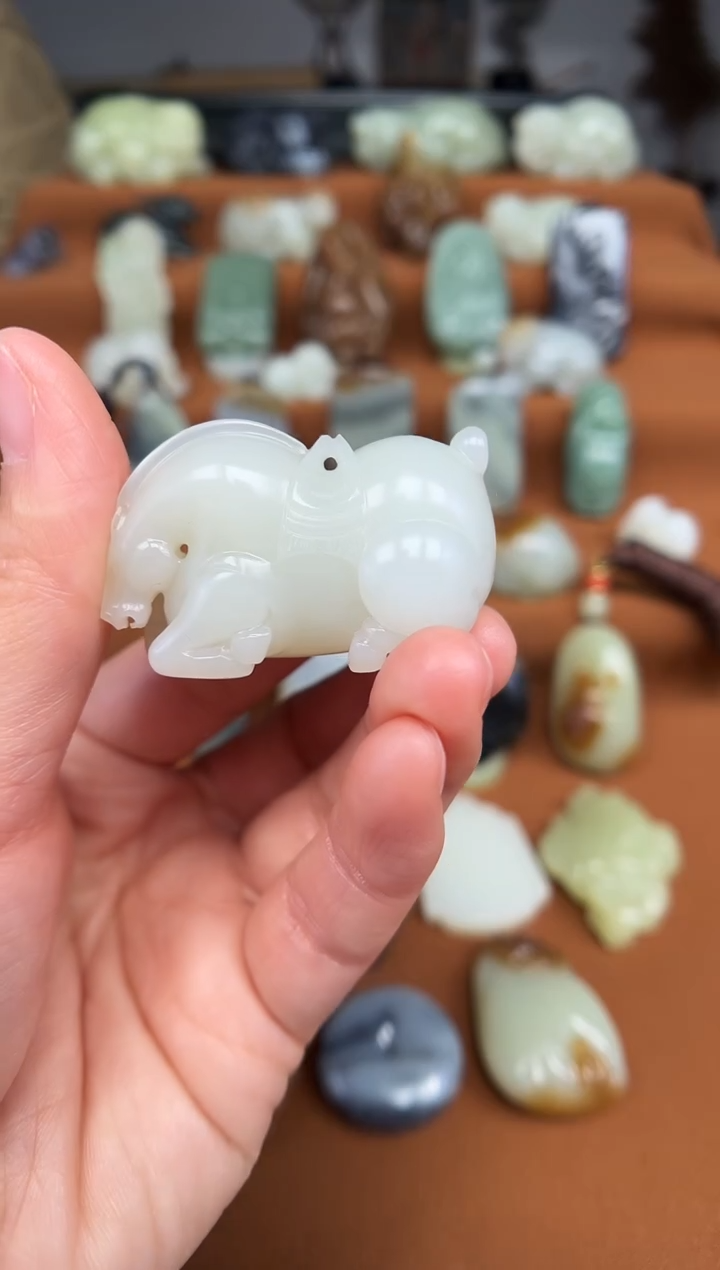 【闪购商品】和田玉颈饰未镶嵌马