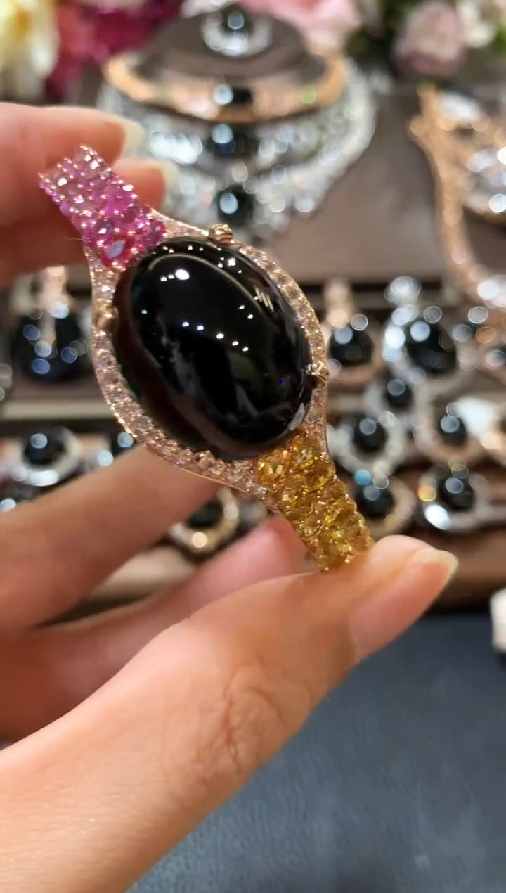 18K金镶嵌手镯翡翠揭****厂m126  