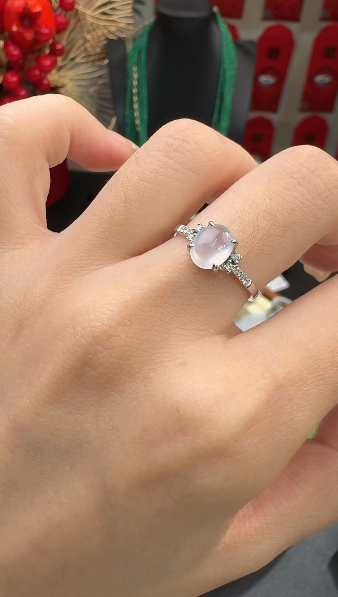 【闪购商品】翡翠颈饰18K金镶嵌戒指