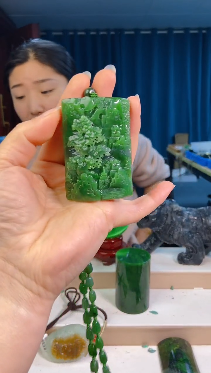 【闪购商品】和田玉未镶嵌挂件1